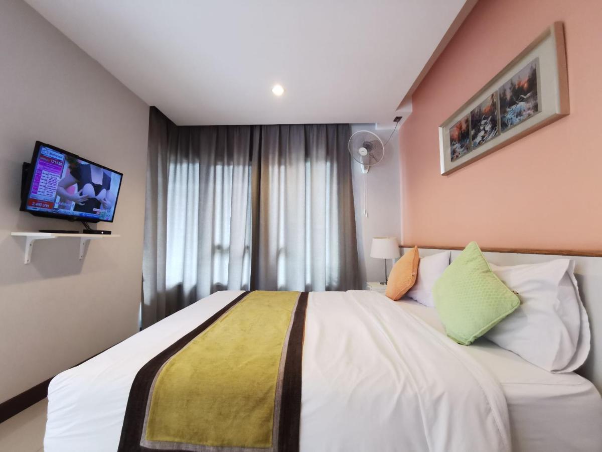 Smile Sriracha Hotel *